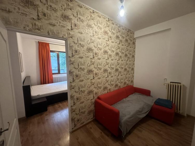 Apartament 2 camere, Calea Victoriei, etaj 1, bloc - lista 2, mobilat, (video)