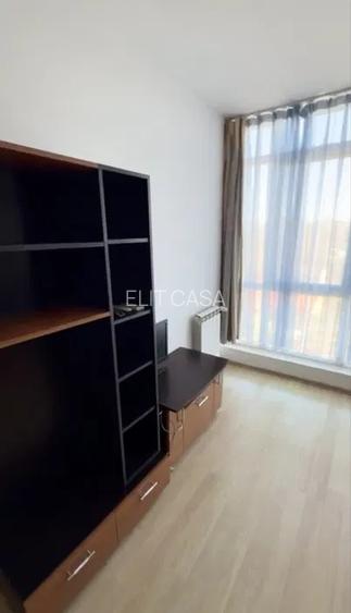Apartament cu 2 camere, zona Tatarasi - 3