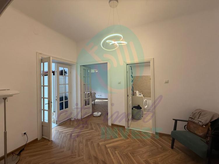 Apartament cochet vila edificata in perioada interbelica