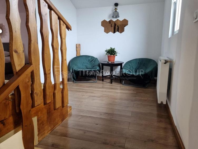 INVESTITIE Vila moderna + vila la rosu, teren 1480 padure