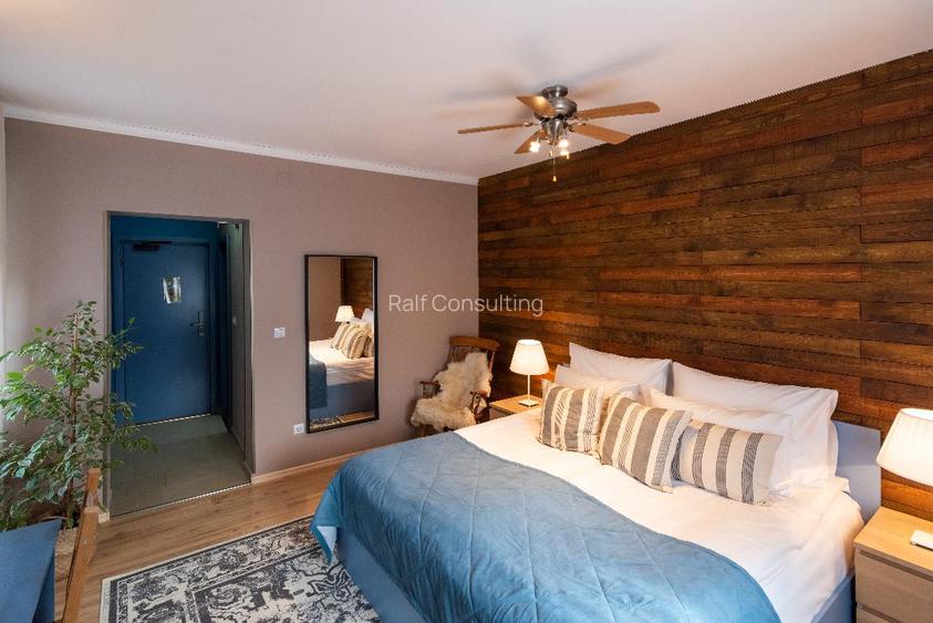 De vanzare Boutique Hotel Rocker's Inn, locatie functionala, zona Cheile Nerei - 5