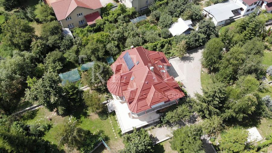 Vanzare casa, vila 10 camere | 3.265mp teren, Finisare Premium | Breaza, Prahova