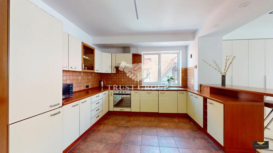 Apartament 3 camere - Aviatorilor | Loc de parcare