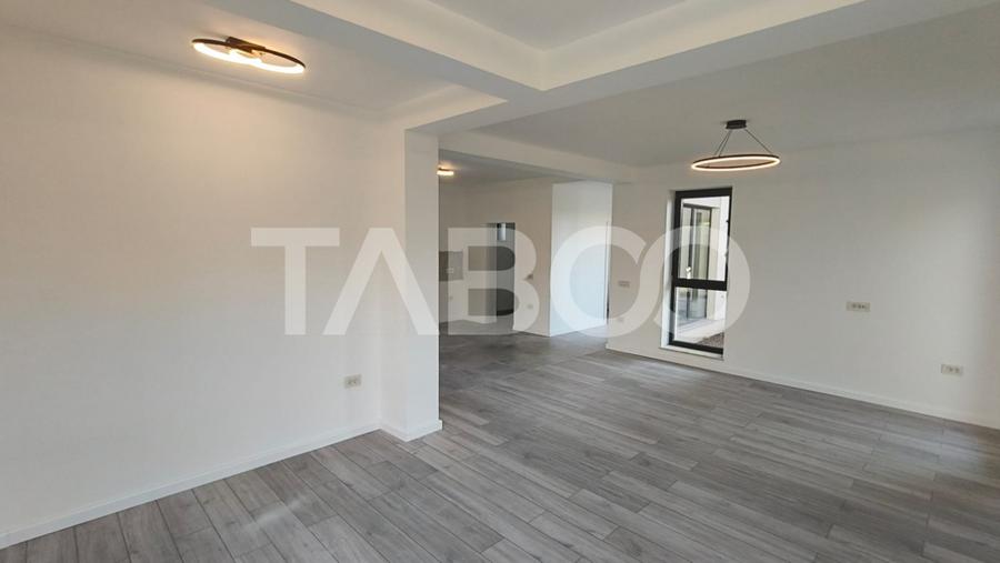 Casa noua de lux model deosebit de vanzare in Sebes
