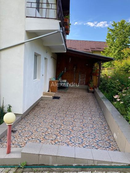 Vând vilă premium Pucioasa, Strada Garofiței, jud. Dâmbovița. - 3