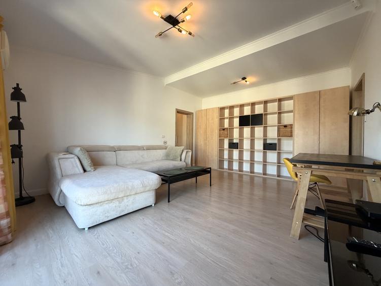Apartament cu 2 camere, 53mp utili, parcare,mobilat si renovat-Braytim
