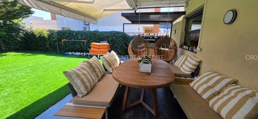 Iancu Nicolae, vila moderna cu piscina si gradina privata - 22