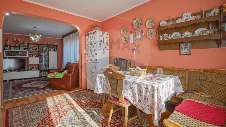 Casă spațioasă și practică, aproape natură si oraș- Cartier Dârste