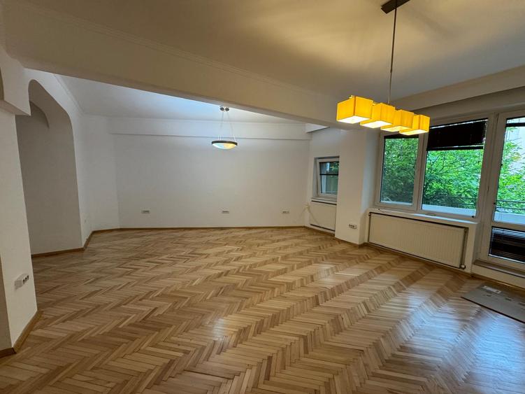 Inchiriere apartament 2 camere in vila D+P+2+3 retras constructie 2002 Cotroceni