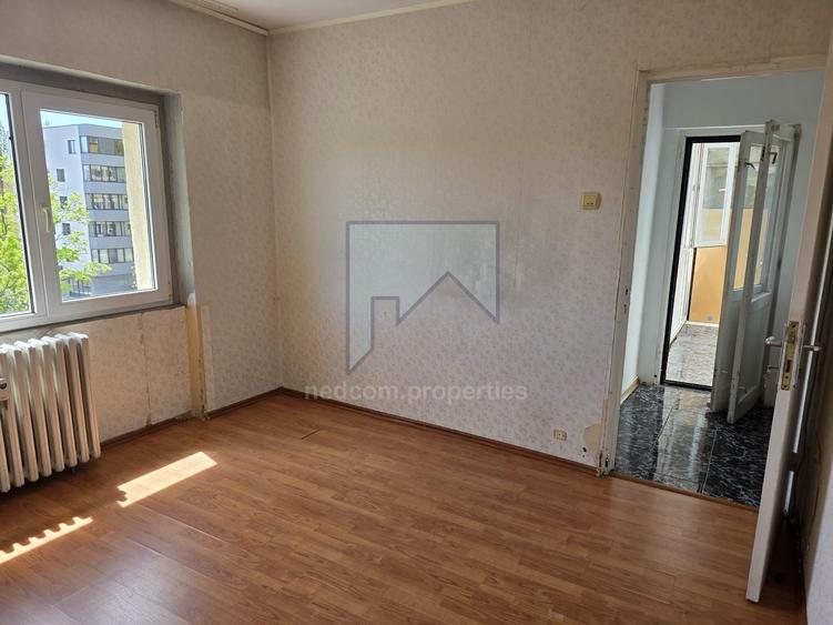 Vanzare apartament 3 camere Salaj - Kaufland