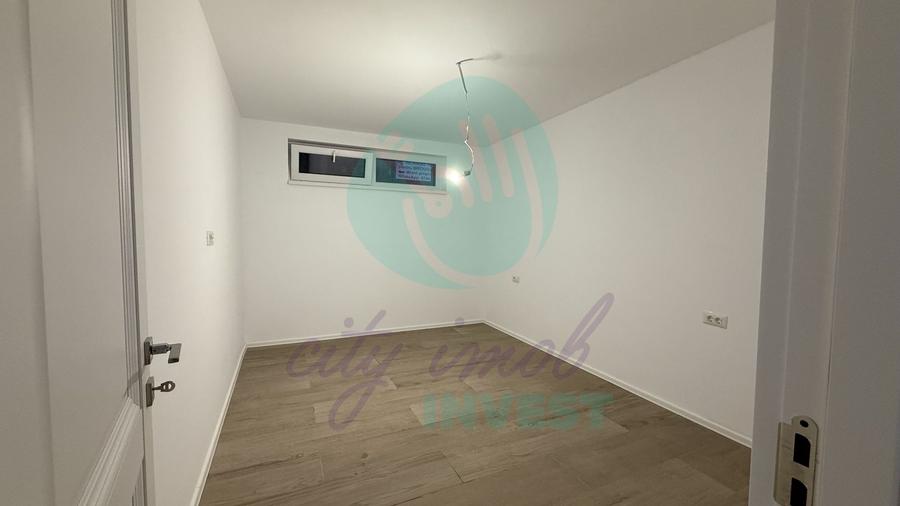 3 camere - ideale pentru activitati sau investitie