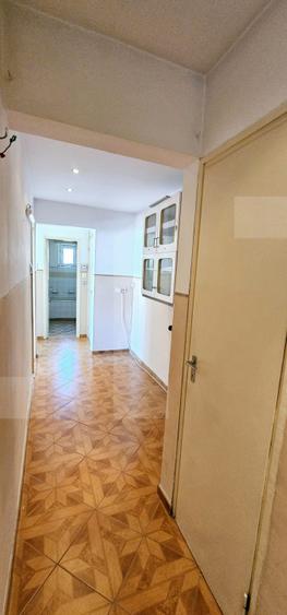 Apartament 3 camere, decomandat, cu 2 băi, Sfantu Gheorghe
