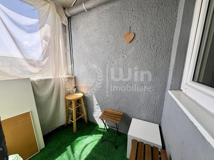 Apartament cu 2 camere | Decomandat | Balcon | Manastur | Mehedinti!
