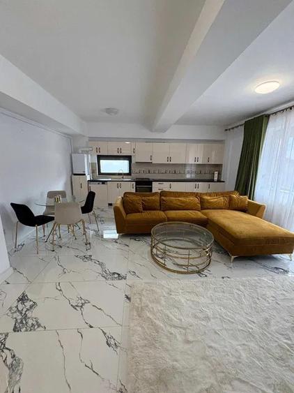 Apartament de 3 camere, 93 mp, parcare, centrala, zona Pipera
