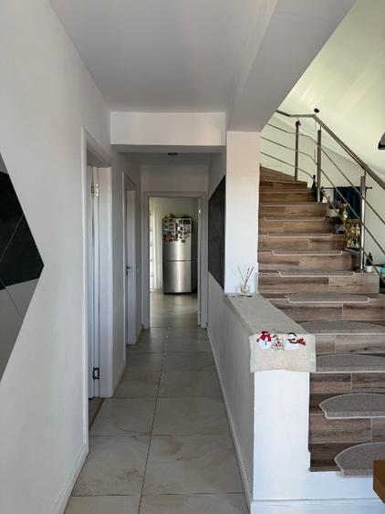 DE VÂNZARE – Casă Frumoasă pentru Familie | Construită în 2021