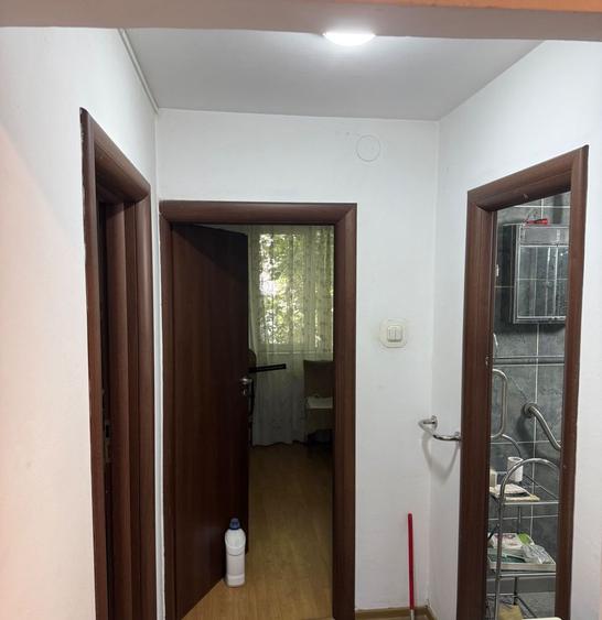 Închiriere apartament 3 camere – zona Brâncoveanu / Marie C