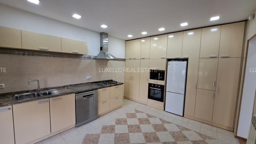 VILA CU 6 CAMERE IN COMPLEX CU PISCINA IBIZA GOLF - 16
