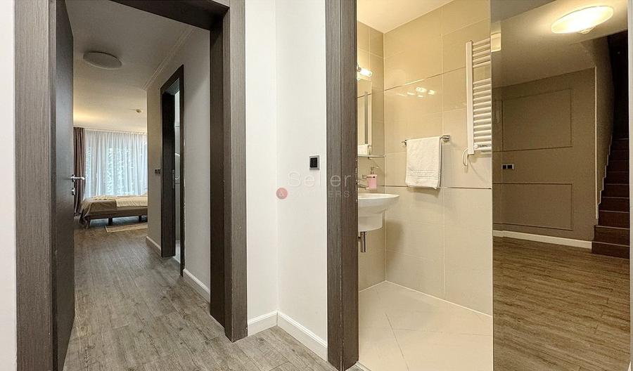 Apartament ce ofera acces catre 2 terase generoase