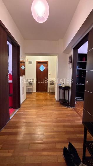 Apartament 3 camere mobilat