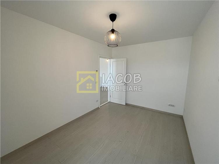 Apartament 3 camere, Str. Vadul Bistritei, Bacau
