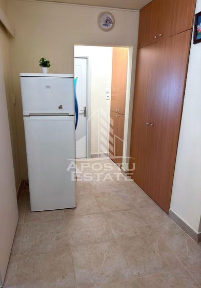 Apartament cu 2 camere de inchiriat in zona Soarelui, Centrala Proprie