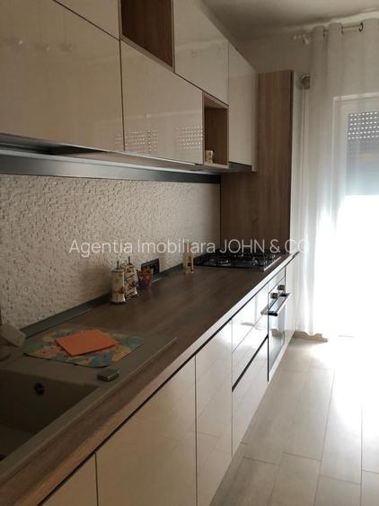 Inchiriez apartament 3 cam, ultracentral, Pitesti, bloc nou, cu garaj - 5