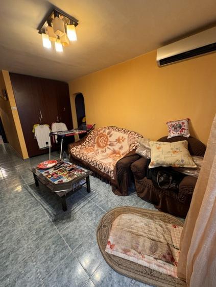 Apartament de 4 camere, 90 mp, zona Pantelimon