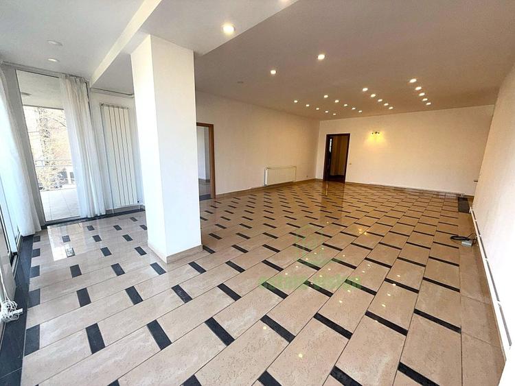 Proprietate rara in Primaverii - Apartament 5 camere cu vedere la lacul si parcu