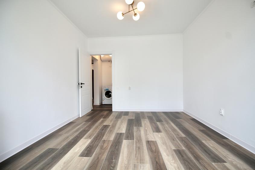 TEIUL DOAMNEI, BLOC 1984, DECOMANDAT, RENOVAT, NEMOBILAT, 0% COMISION!