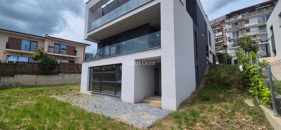 APARTAMENT CU GRADINA IN VILA CU DOUA APARTAMENTE - 4