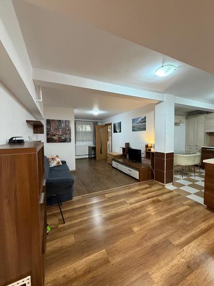 Apartament de închiriat, 3 camere, 80 mp, Zorilor zona UMF