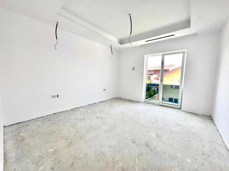 Vilă individuală   5 camere Bulevardul pipera  retrasă de la bulevard