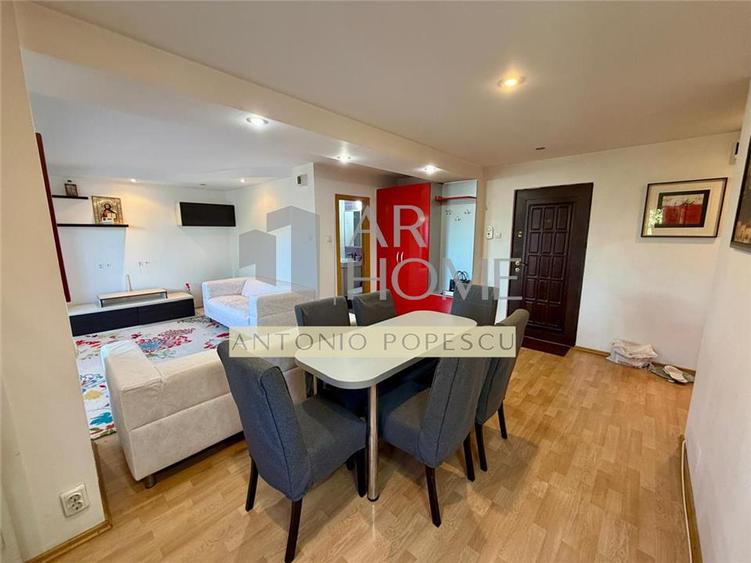 Apartament 2 camere, centrala proprie, in Ploiesti, zona centrala.