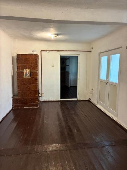 Particular ,casa curte,caramida,apa gaze canal ,acte complete, zona civilizata