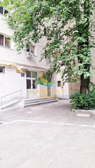 Apartament 3 camere-metrou Piata Sudului
