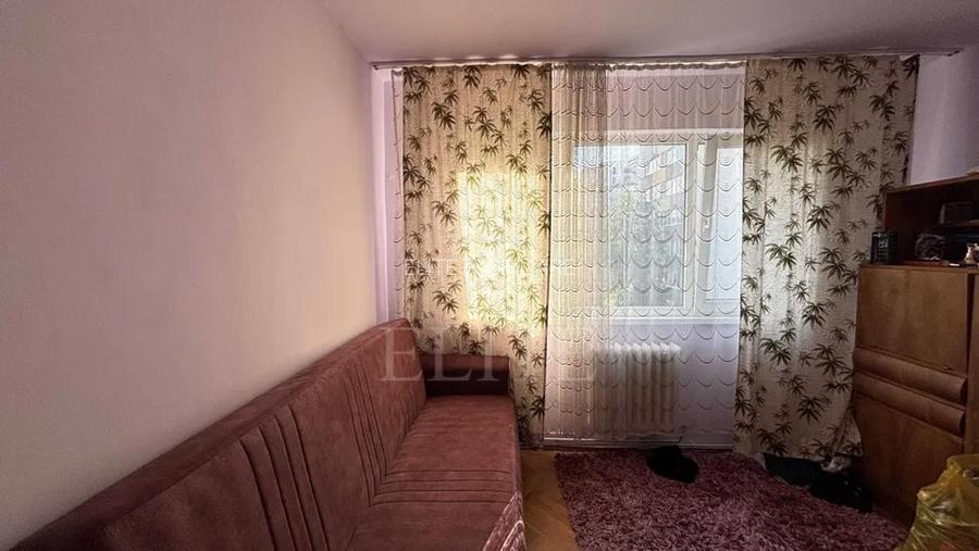 Apartament 4 camere în zona PIATA FLORA - 5