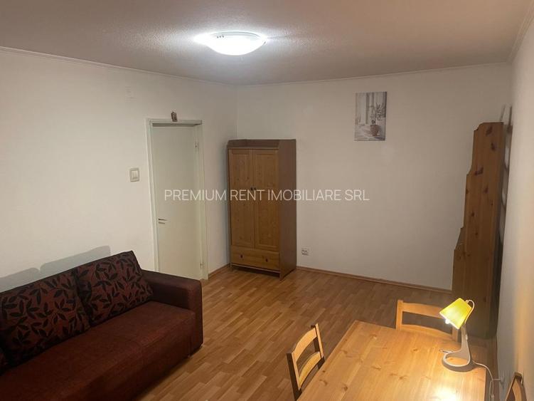 Tineretului, garsoniera, 4 minute metrou, BOILER, 2 minute parc, bloc mixt - 5