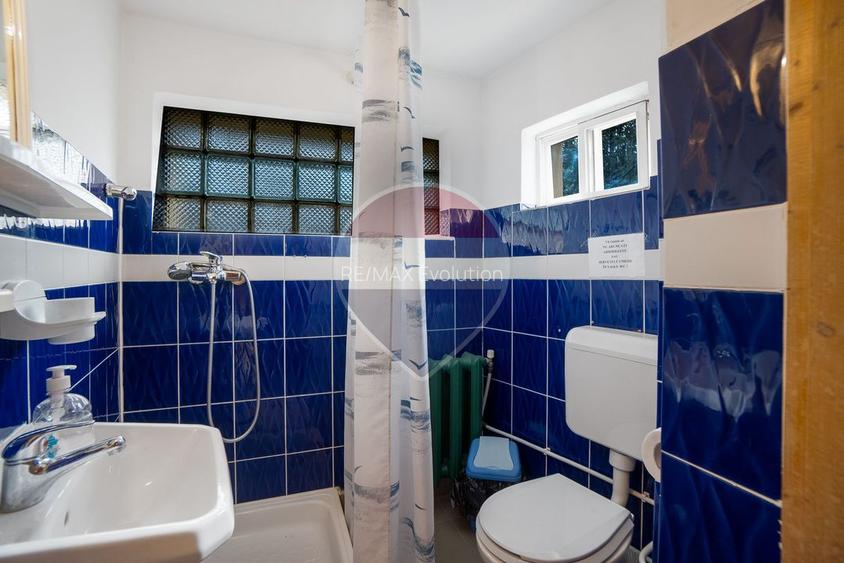 Casă de Vacanta/ Familie/ cu Poveste-Azuga/ Piscina interioara!
