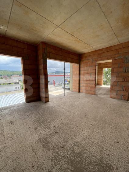 Apartament 3 camere, 84.70 mp, zona Calea Moldovei