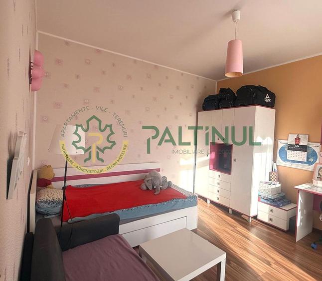 Apartament 4 camere, Sibiu, zona Nicolae Iorga, loc de parcare privat