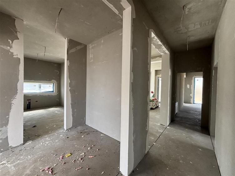 CASA PLAN PARTER | TEREN 602 MP | TOATE UTILITATILE | ORADEA