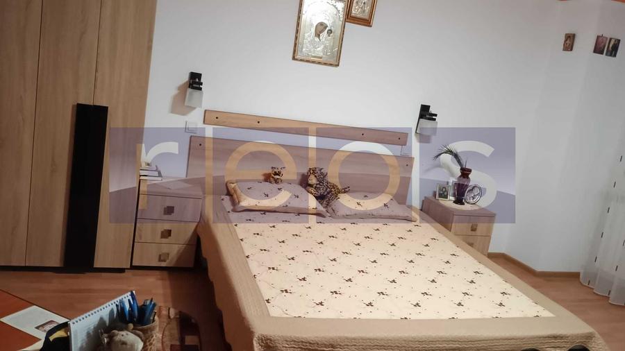VANZARE 2 CAMERE - DECOMANDAT -UNIRII - 4