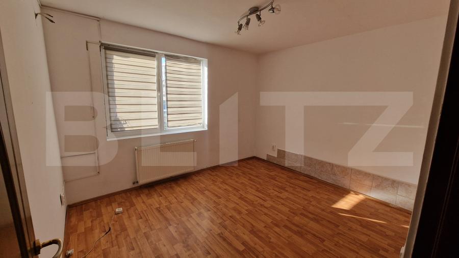 Spatiu comercial 55 mp, vad comercial excelent, parcare inclusa, zona Cetatii