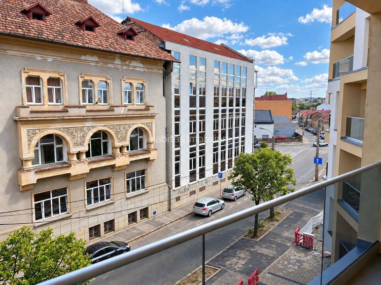 Apartament 3 camere, etajul 3, bloc nou 2026, zona str Burebista