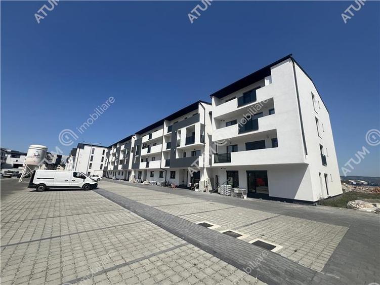 Apartament intabulat cu 3 camere 2 bai si balcon zona Doamna Stanca