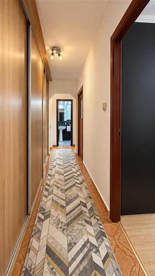 Vanzare apartament cu 3 camere Ozana Titan