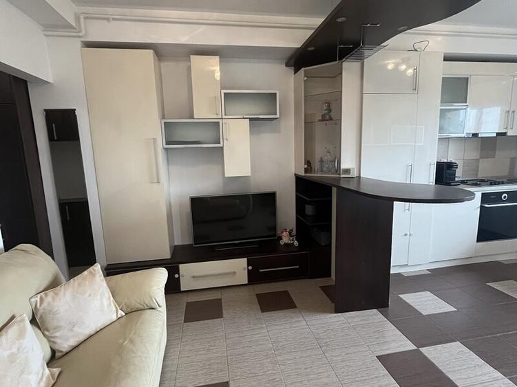 Închiriere Apartament 3 camere în Berceni Loc de Parcare