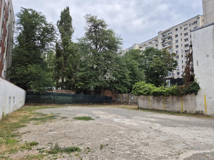 Teren langa Piata Victoriei si Calea Victoriei, CUT 1.98, POT 38% - 4