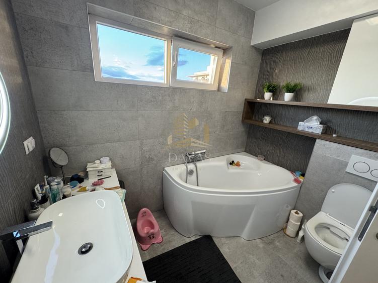 Apartament 4 camere ultrafinisat + 90mp terasa 2 parcări subteran | Aurel Vlaicu