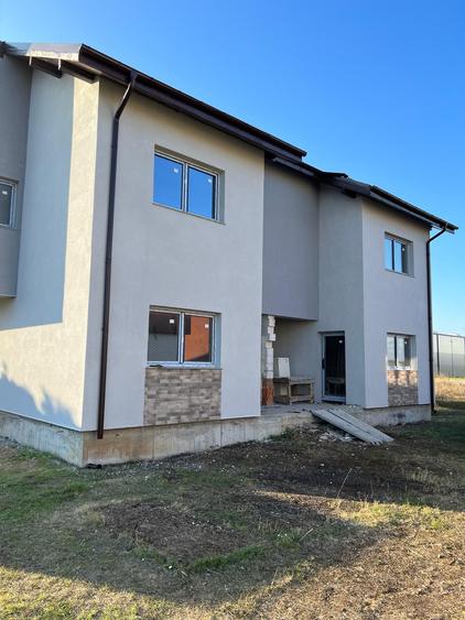 Casă premium 4 camere | 150 mp | curte 300 mp | complex privat